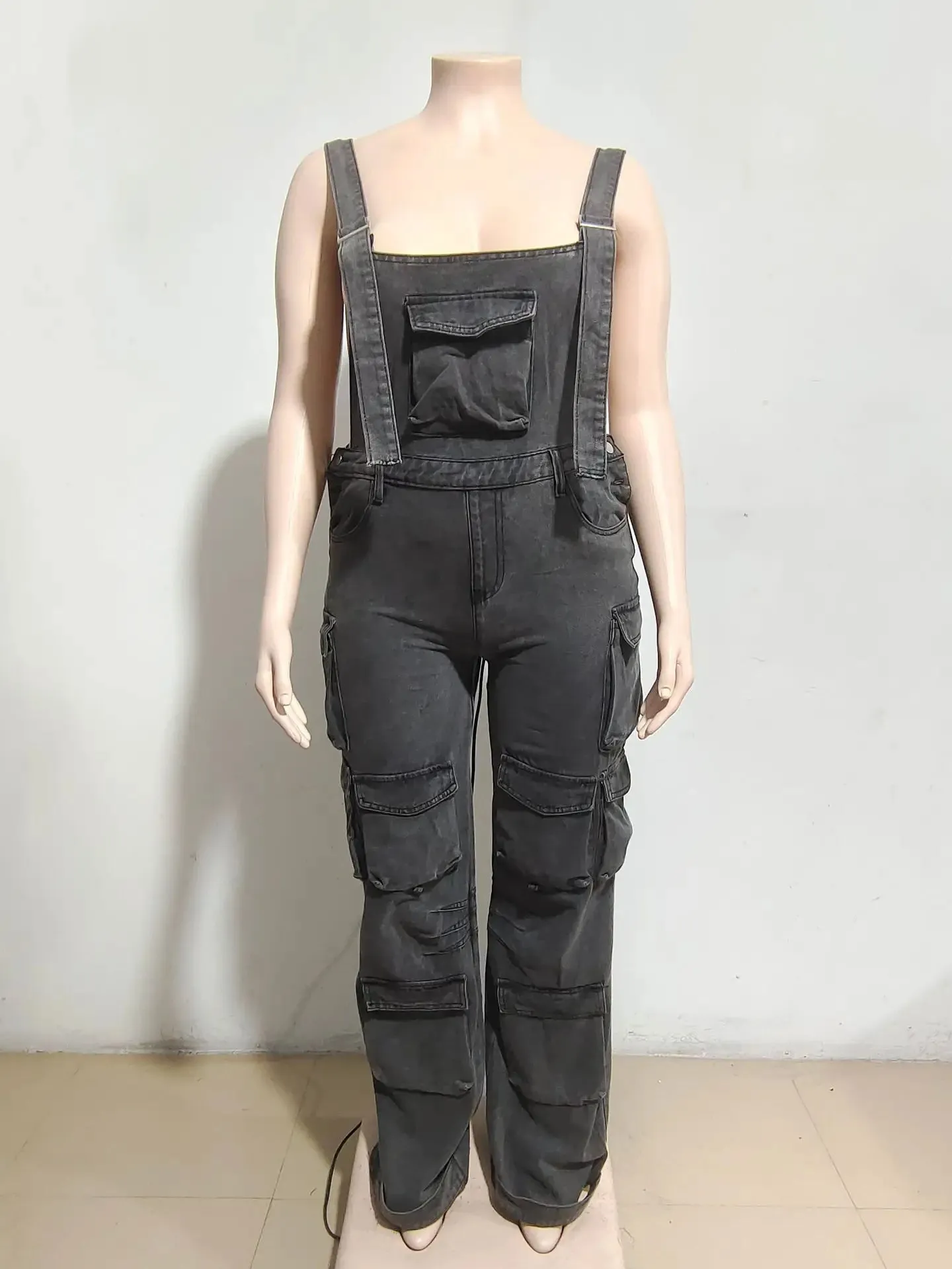 Adjustable Shoulder Strap Multiple Pockets Loose Wide Leg Denim Jumpsuits