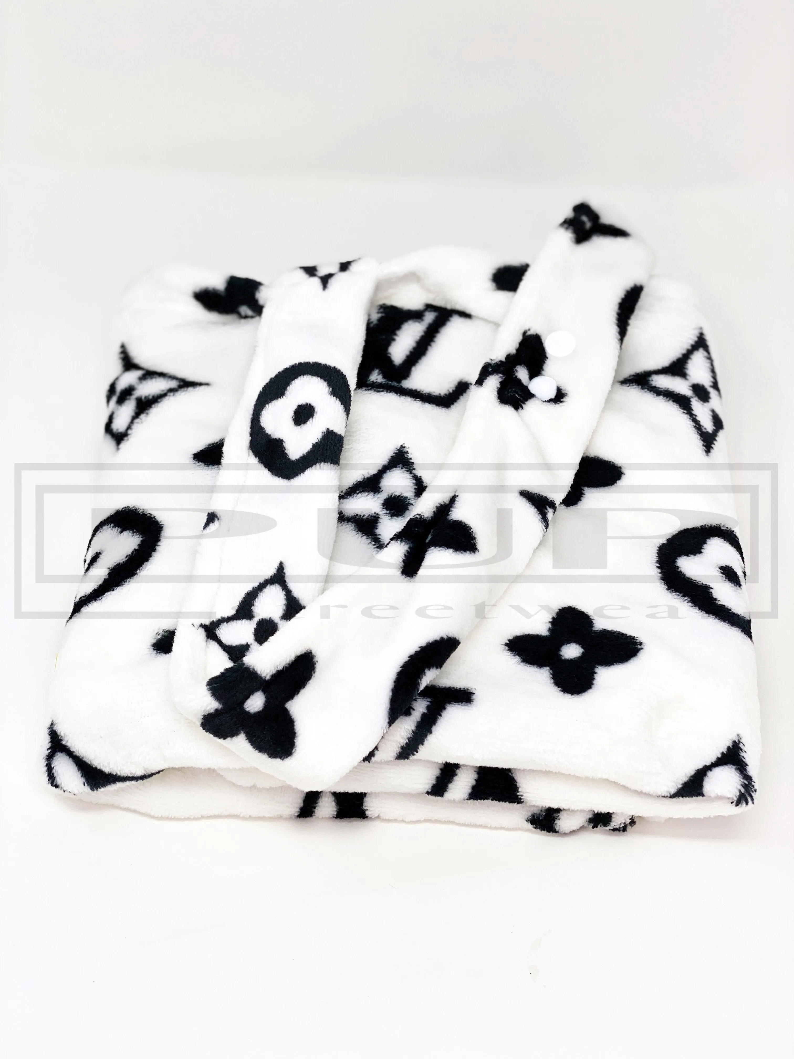 Ellie White Cotton Fleece Pillow and Blanket Set