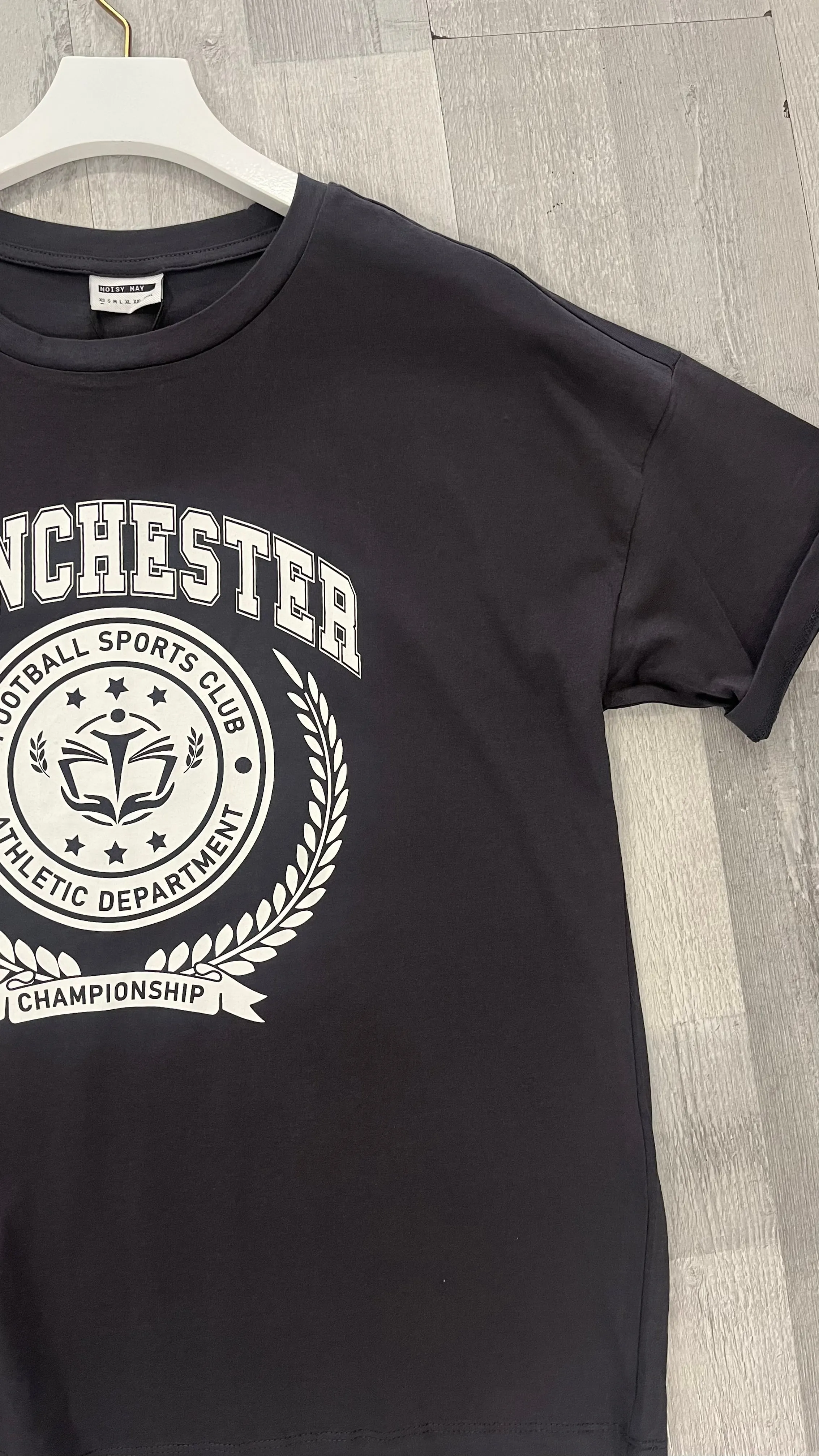 NM IDA SS COLLEGE TEE MANCHESTER - BLACK