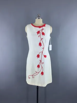 Vintage 1960s Sundress / Mod Red & White Tulip Appliqué
